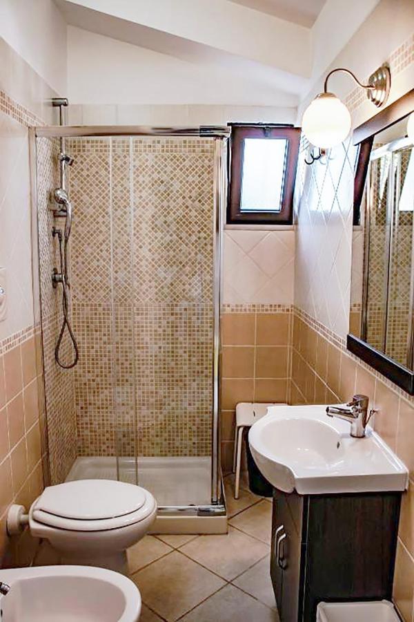 Il Giunco B&B Вьесте Экстерьер фото