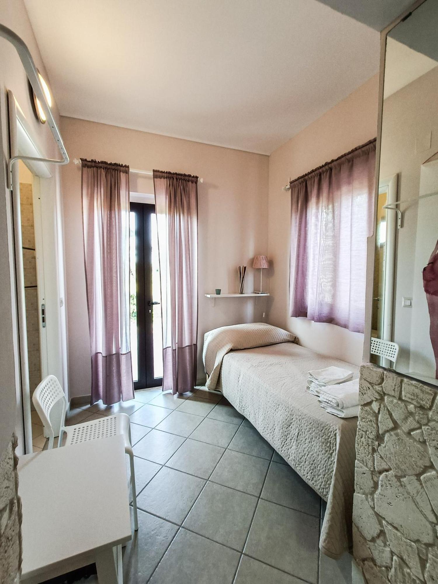 Il Giunco B&B Вьесте Экстерьер фото